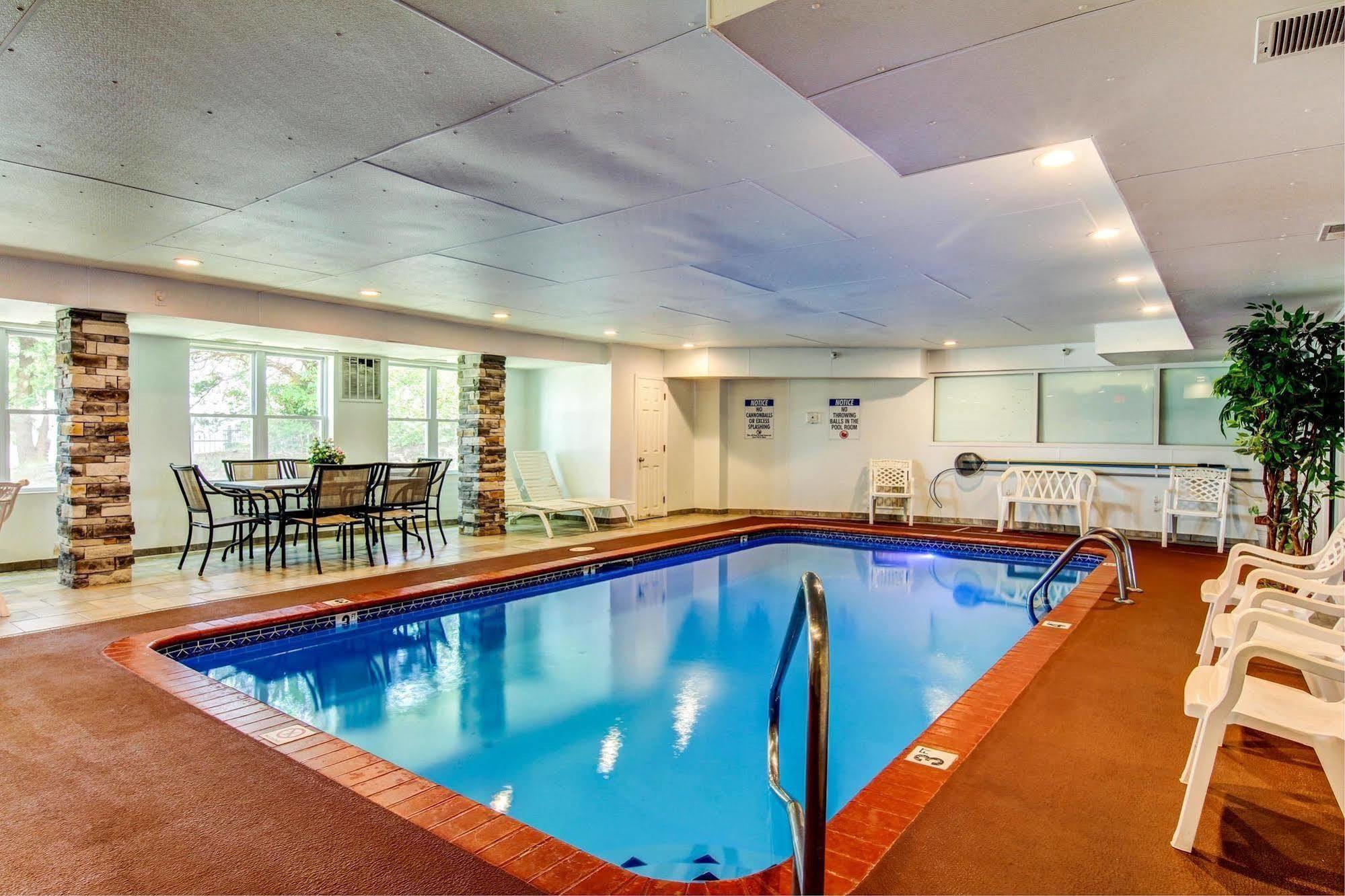 Motel 6-Columbia, Mo - East Экстерьер фото