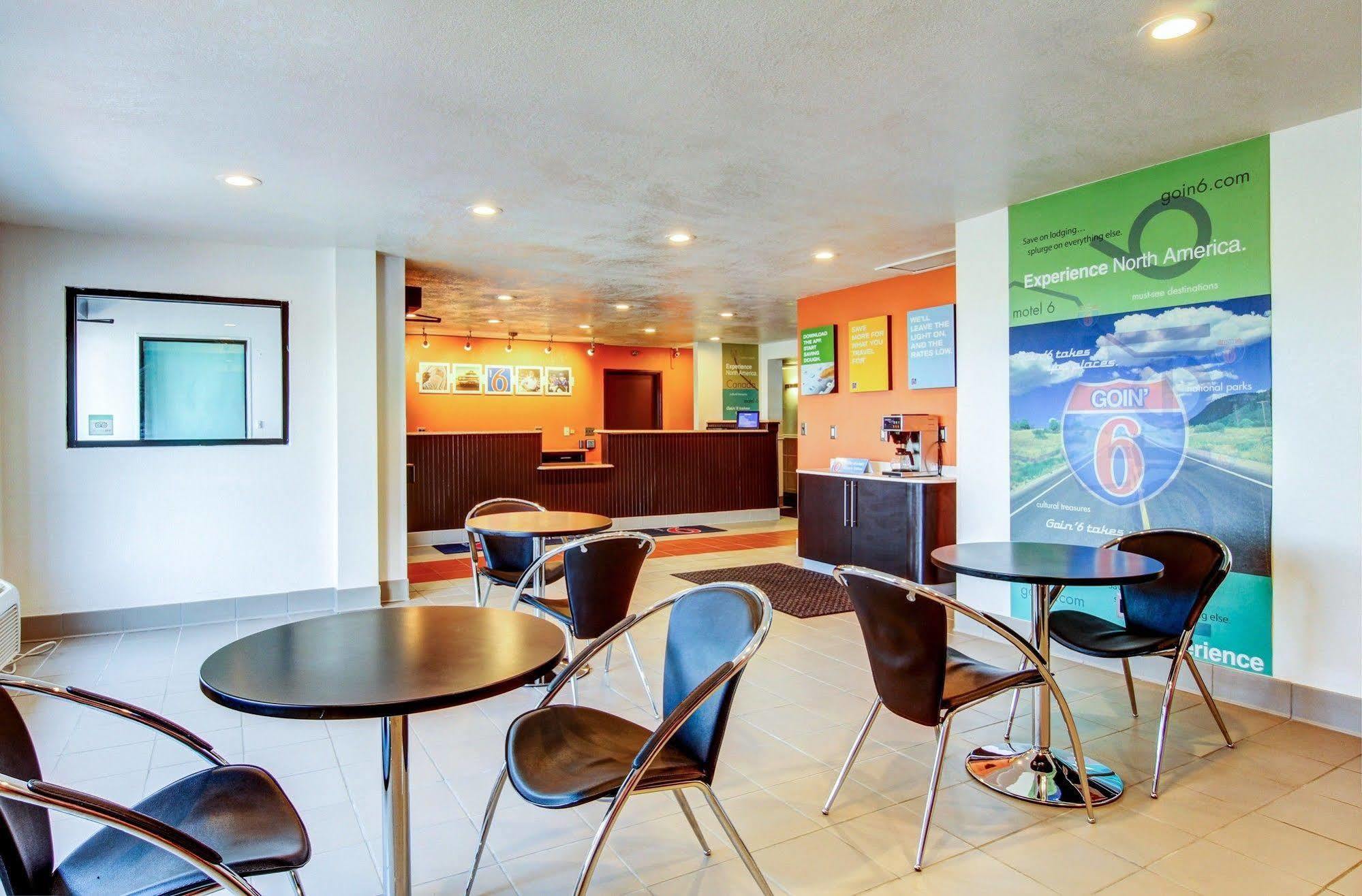 Motel 6-Columbia, Mo - East Экстерьер фото